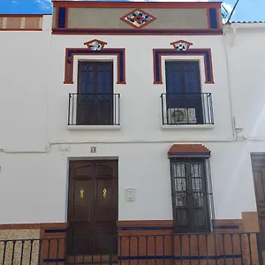https://casa-jaro-sierra-de-yeguas.es-andalucia.com